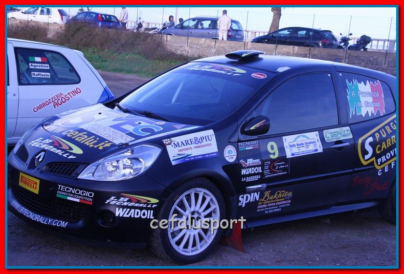 121111 rally 009_tn.jpg